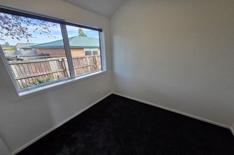 Photo of property in 5 Kawaka Street, Riccarton, Christchurch, 8041