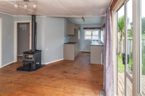 Photo of property in 24 Hunia Terrace, Himatangi Beach, Foxton, 4891