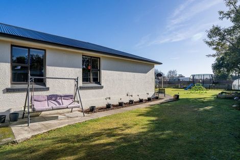 Photo of property in 9 Russell Esplanade, Otautau, 9610