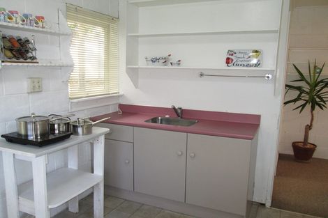 Photo of property in 53 Holland Road, Hillcrest, Auckland, 0627