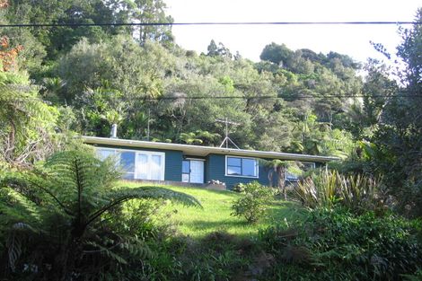 Photo of property in 210 Konini Road, Titirangi, Auckland, 0604