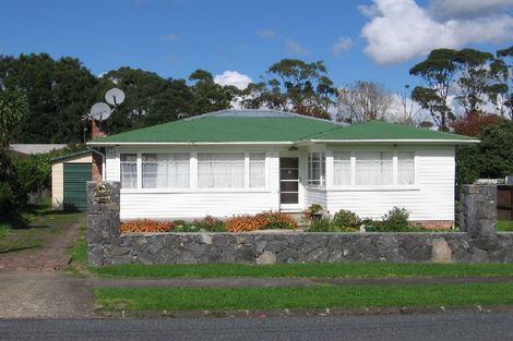 Photo of property in 23 Dale Crescent, Pakuranga, Auckland, 2010