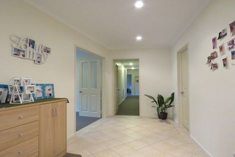 Photo of property in 14 Edward Stafford Avenue, Halswell, Christchurch, 8025