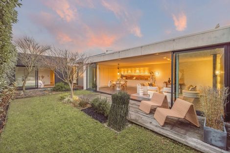 Photo of property in 276 Estuary Road, South New Brighton, Christchurch, 8062