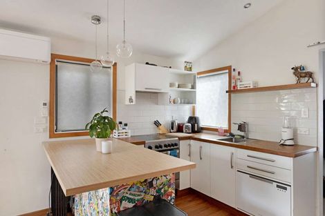 Photo of property in 40b Fitzroy Road, Fitzroy, New Plymouth, 4312