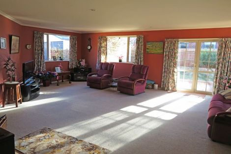 Photo of property in 10 Berkley Place, Oamaru North, Oamaru, 9400