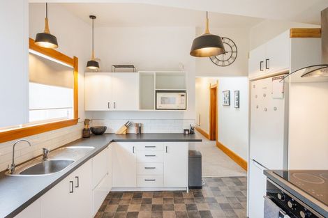 Photo of property in 7 Campbell Street, Feilding, 4702