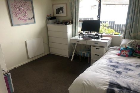 Photo of property in 7 Bluff Close, Kelson, Lower Hutt, 5010