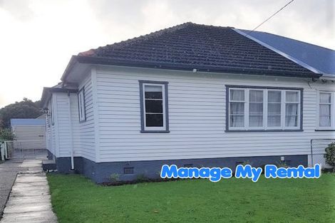 Photo of property in 17 Hall Crescent, Epuni, Lower Hutt, 5011