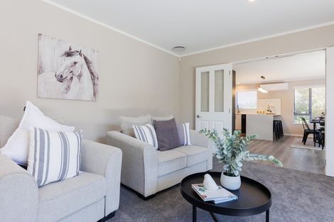 Photo of property in 12 Aspen Way, Kelvin Grove, Palmerston North, 4414