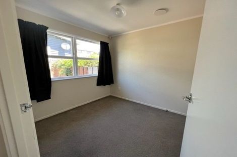 Photo of property in 2/21 Gardner Avenue, New Lynn, Auckland, 0600