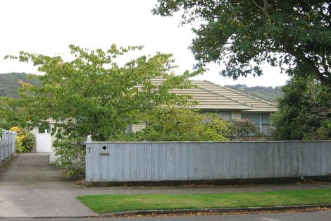 Photo of property in 7 Foster Street, Taita, Lower Hutt, 5011
