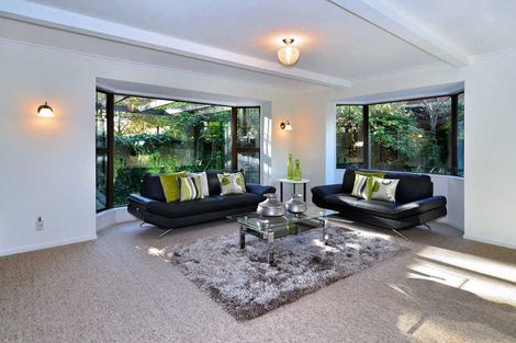 Photo of property in 1/10 Rembrandt Place, Burnside, Christchurch, 8053