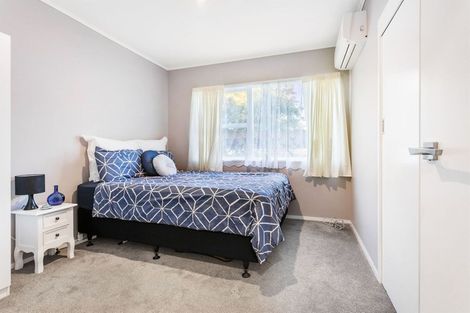 Photo of property in 554 Swanson Road, Ranui, Auckland, 0612