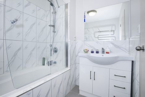 Photo of property in 103d St Lukes Road, Sandringham, Auckland, 1025