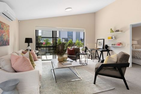 Photo of property in 14 Skippy Patuwai Lane, Glen Innes, Auckland, 1072