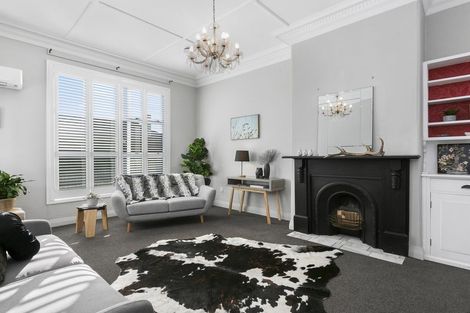 Photo of property in 84 Tomahawk Road, Andersons Bay, Dunedin, 9013