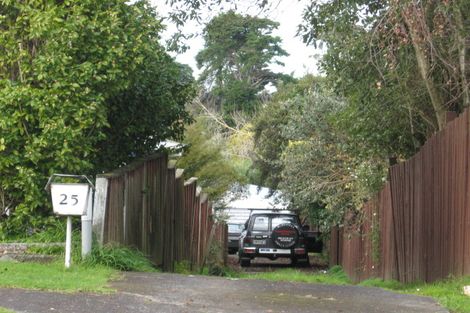 Photo of property in 25 Mcquarrie Avenue, Wattle Downs, Auckland, 2103