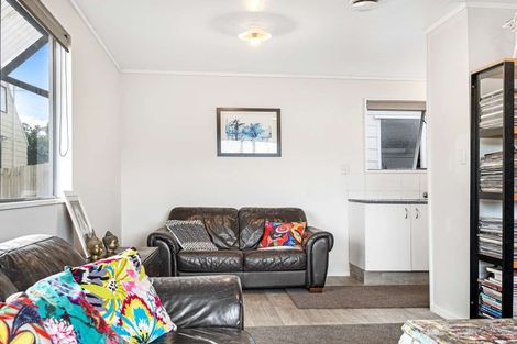 Photo of property in 203b Waitaha Road, Welcome Bay, Tauranga, 3112