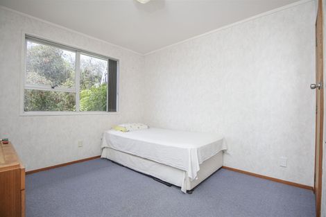 Photo of property in 34 Arlette Place, Massey, Auckland, 0614