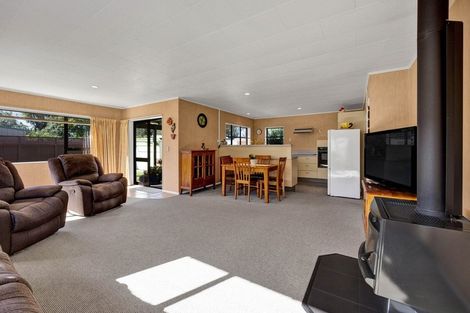 Photo of property in 30 Wellington Street, Hawera, 4610