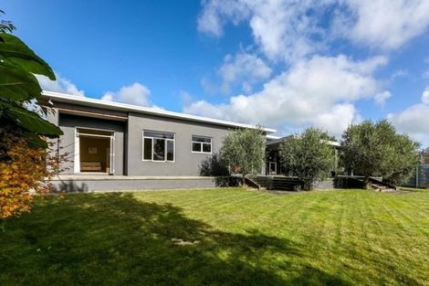 Photo of property in 55b Shelter Grove, Frankleigh Park, New Plymouth, 4310