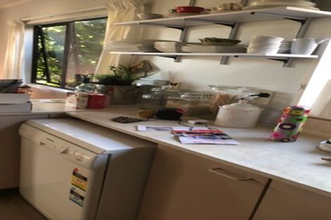 Photo of property in 1/8 Marsh Avenue, Forrest Hill, Auckland, 0620