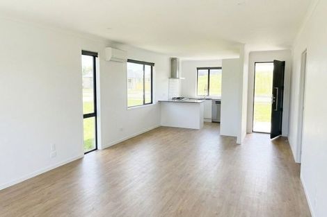 Photo of property in 14 Paul Way, Pokeno, 2402