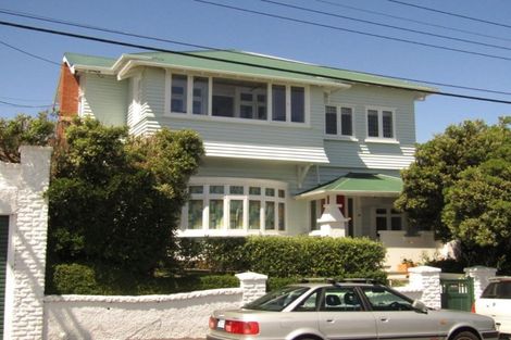 Photo of property in 19 Overtoun Terrace, Hataitai, Wellington, 6021