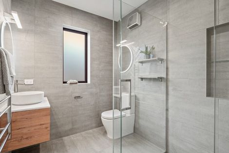 Photo of property in 93 Muster Road, Jacks Point, 9371