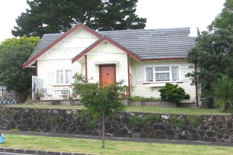 Photo of property in 25 Linwood Avenue, Mount Albert, Auckland, 1025