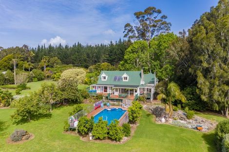 Photo of property in 98 Edmonds Road, Kerikeri, 0293