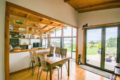 Photo of property in 26 Tokatoka Road, Ruawai, 0592