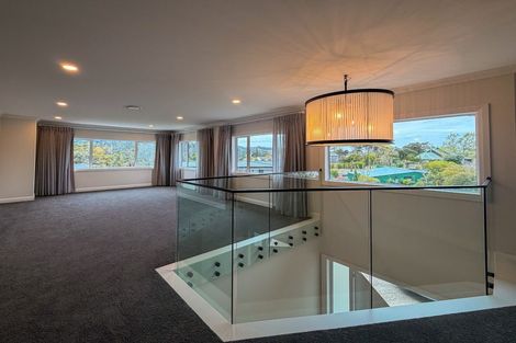 Photo of property in 11 Henry Blyth Lane, Greenhithe, Auckland, 0632