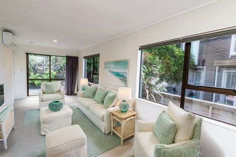 Photo of property in 4/238 The Esplanade, Island Bay, Wellington, 6023