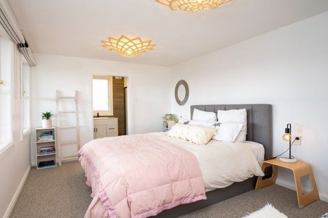 Photo of property in 44 Simla Terrace, Hospital Hill, Napier, 4110