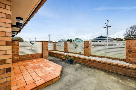 Photo of property in 11 Grey Street, Hawera, 4610