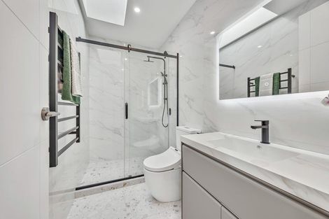 Photo of property in 4/3 Campbell Road, Takapuna, Auckland, 0622