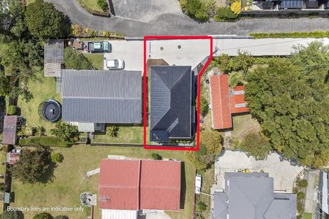 Photo of property in 2/16 James Laurie Street, Henderson, Auckland, 0612