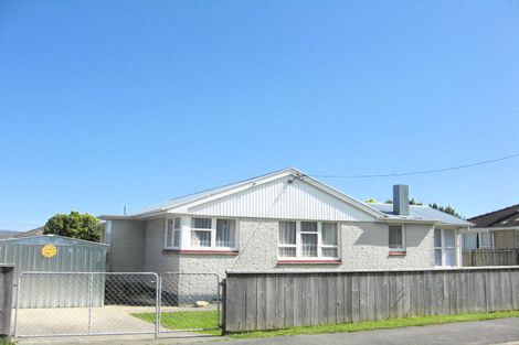 Photo of property in 290 Seaview Road, Stoke, Nelson, 7011