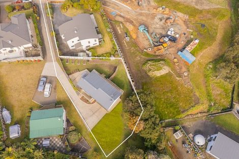 Photo of property in 9 Christa Court, Whitianga, 3510