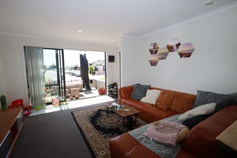 Photo of property in 59 Crown Street, Papamoa, 3118