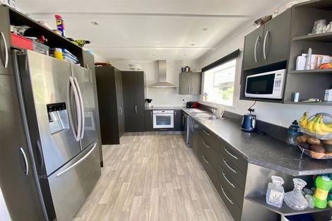 Photo of property in 6 Cossens Street, Balclutha, 9230