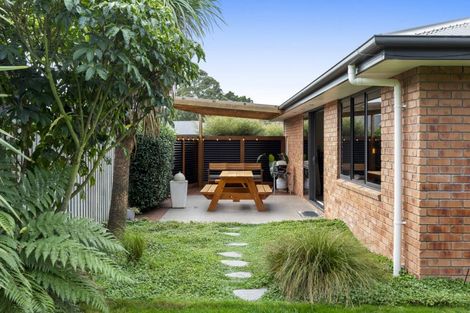 Photo of property in 28 Merrilees Place, Linwood, Christchurch, 8062