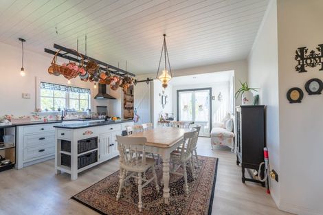 Photo of property in 17 Beach Street, Waikouaiti, 9510