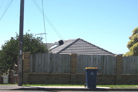 Photo of property in 2/121 Forrest Hill Road, Forrest Hill, Auckland, 0620