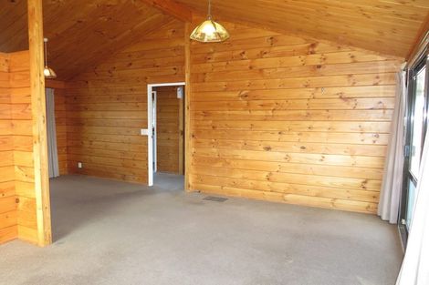 Photo of property in 114 Marina View Drive, West Harbour, Auckland, 0618