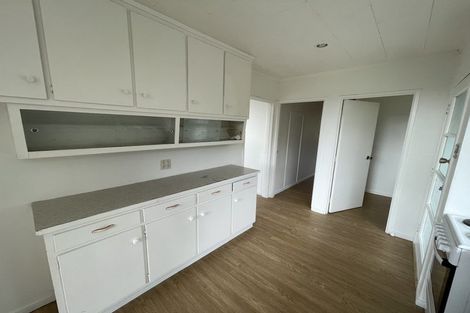 Photo of property in 1 Hewlett Road, Massey, Auckland, 0614