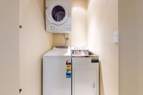 Photo of property in Renwick Apartments, 7/99 Dixon Street, Te Aro, Wellington, 6011