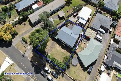 Photo of property in 18 Birdwood Road, Pukekohe, 2120